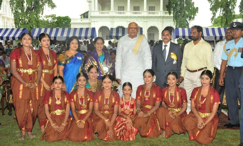 Parvathi Ravi Ghantasala Awards